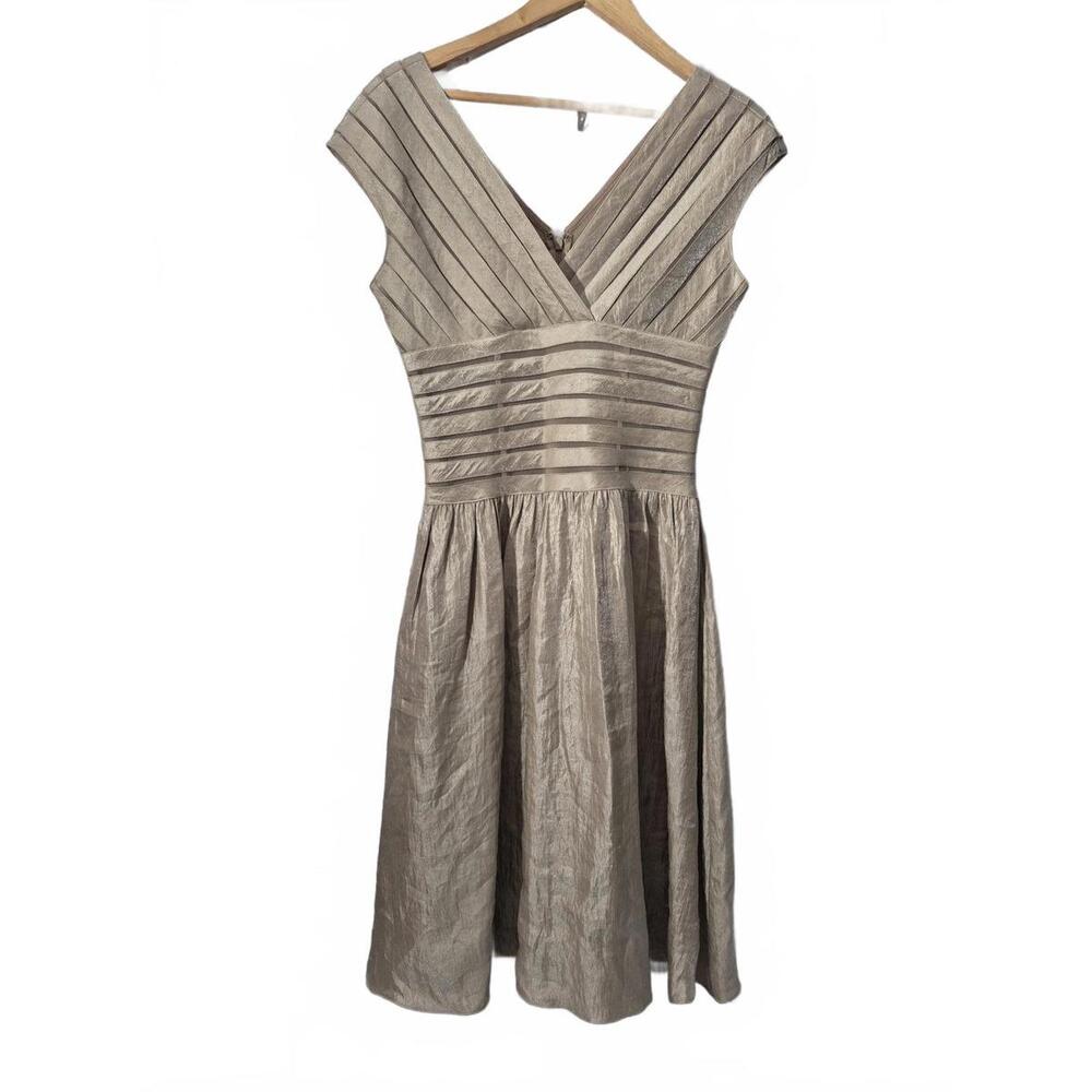 Andre Oliver Ladies Champagne Gold Sleeve Dress Midi Style Fitted Waist A-Line L